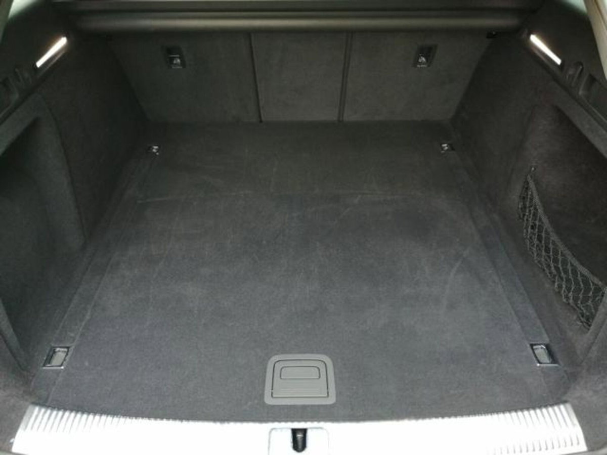 Audi A4 Avant 40 TDI S tronic Business Advanced (5)