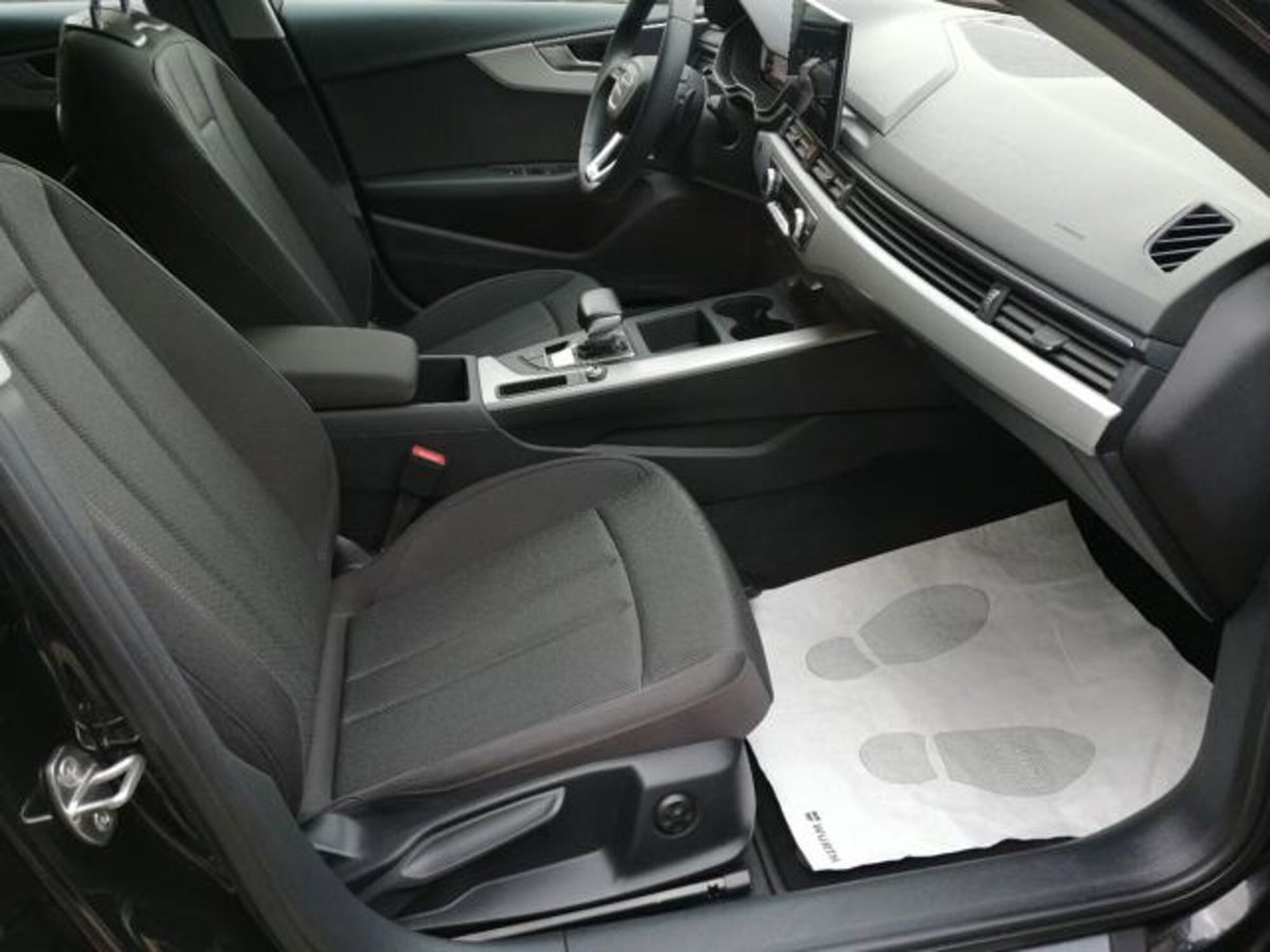 Audi A4 Avant 40 TDI S tronic Business Advanced (7)