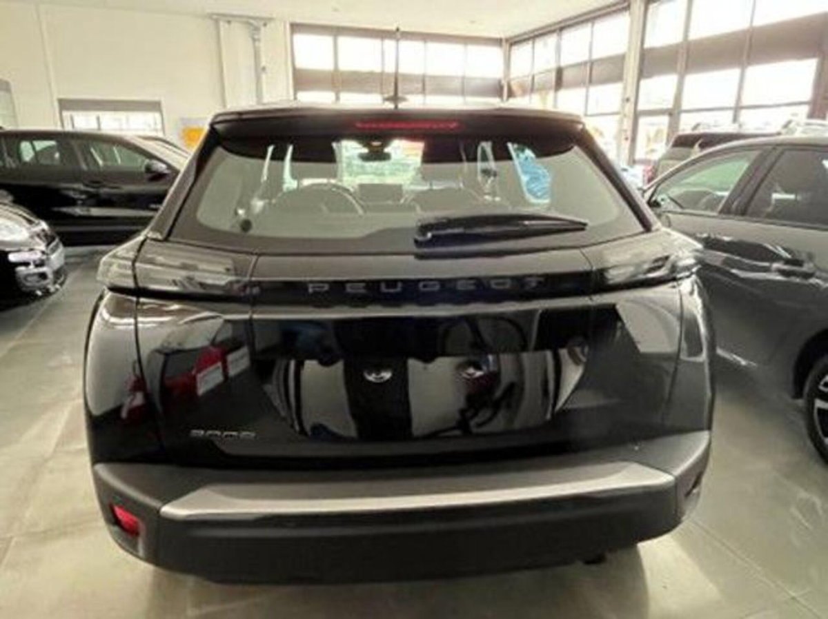 Peugeot 2008 PureTech 100 S&S Allure (4)