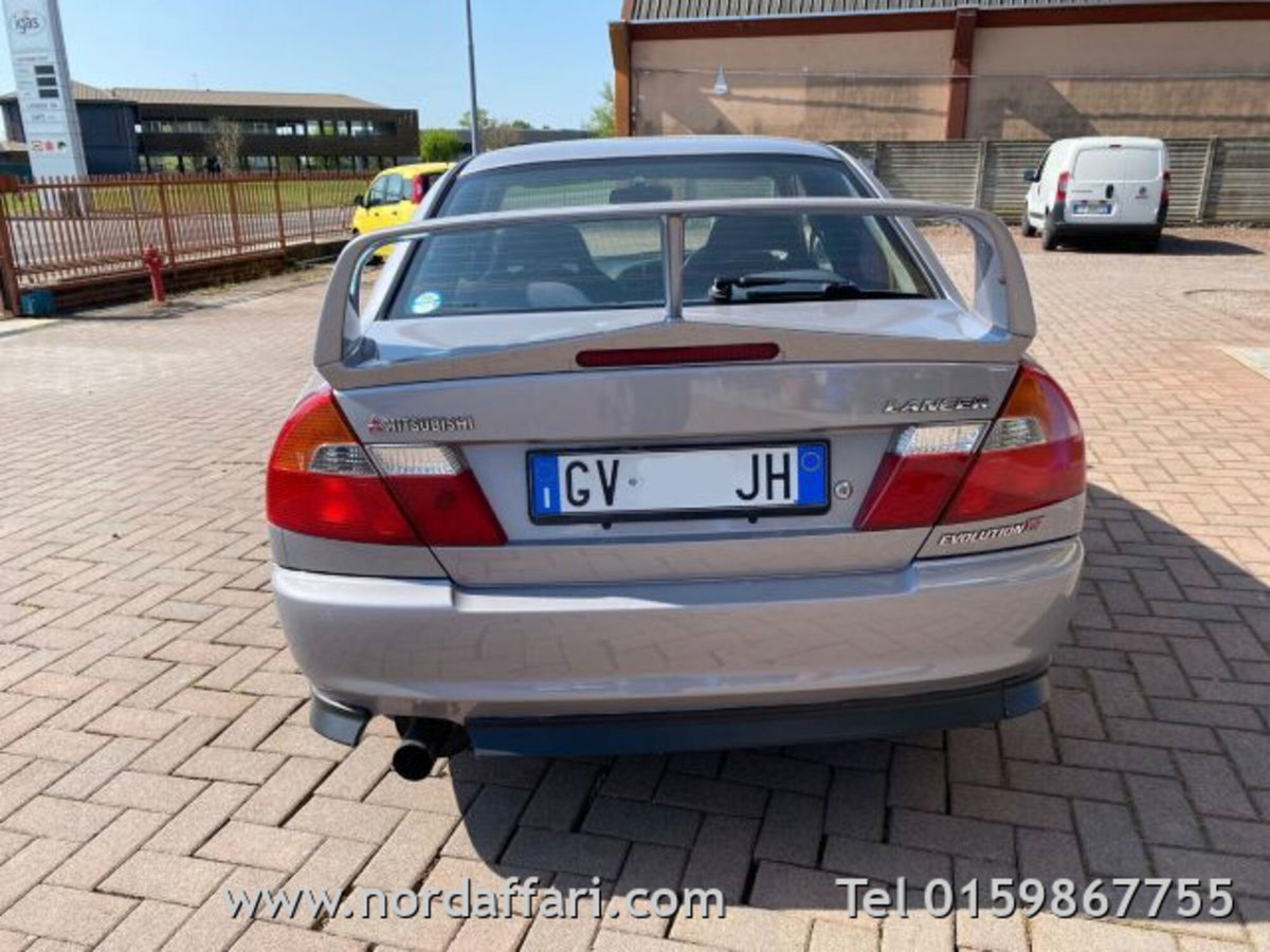Mitsubishi Lancer 2.0 16V 4p. 4WD Evolution IX GSR (6)