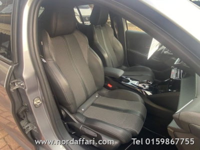 Peugeot 208 PureTech 130 Stop&Start EAT8 5 porte GT Pack (17)