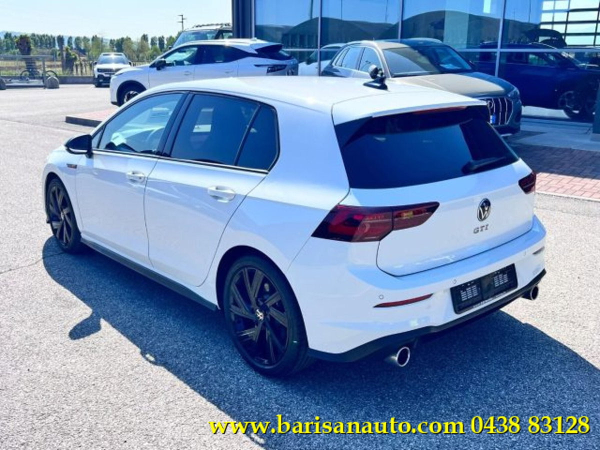 Volkswagen Golf 2.0 tsi GTI MT Ultimate 245cv (4)