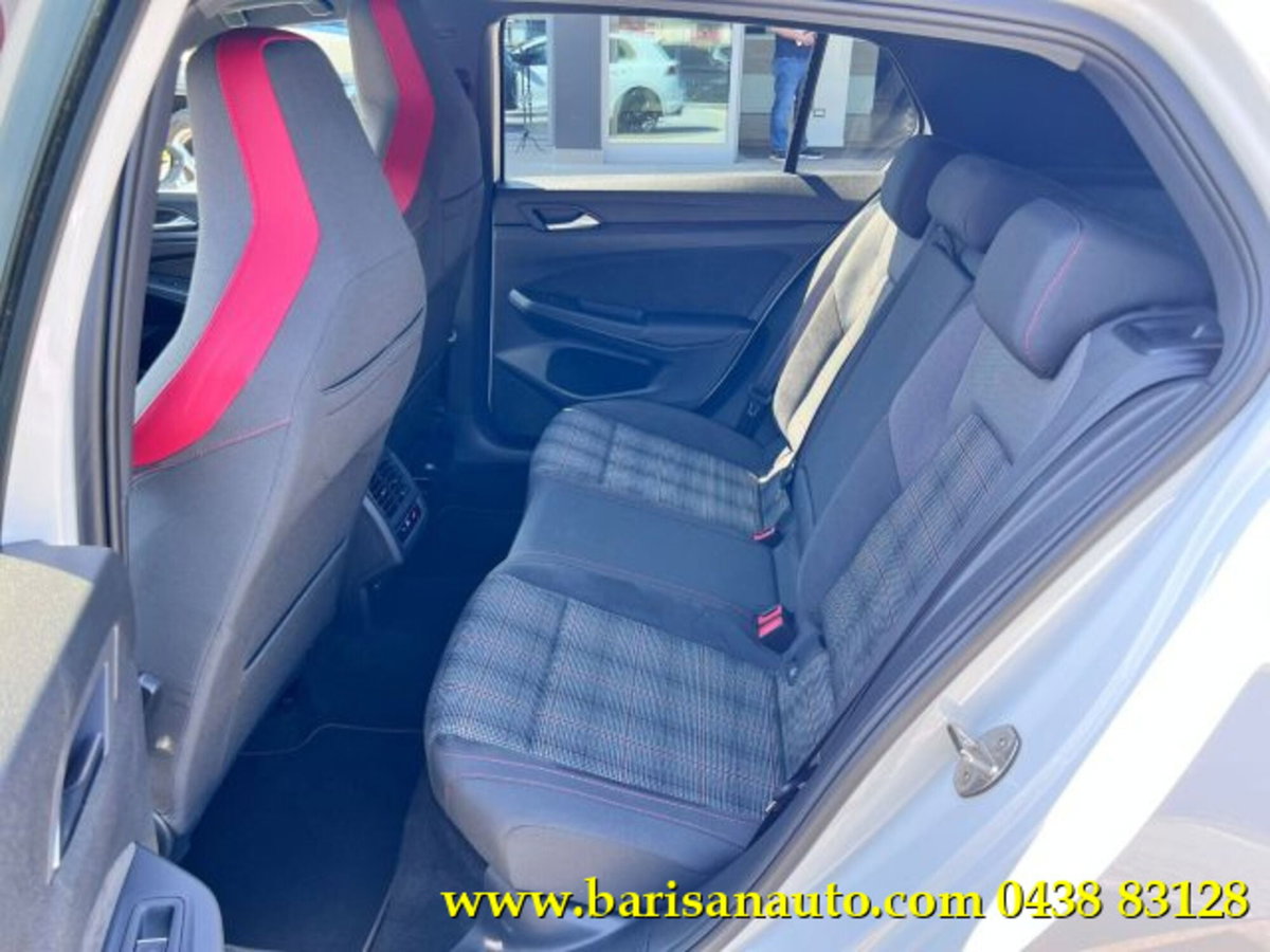 Volkswagen Golf 2.0 tsi GTI MT Ultimate 245cv (7)