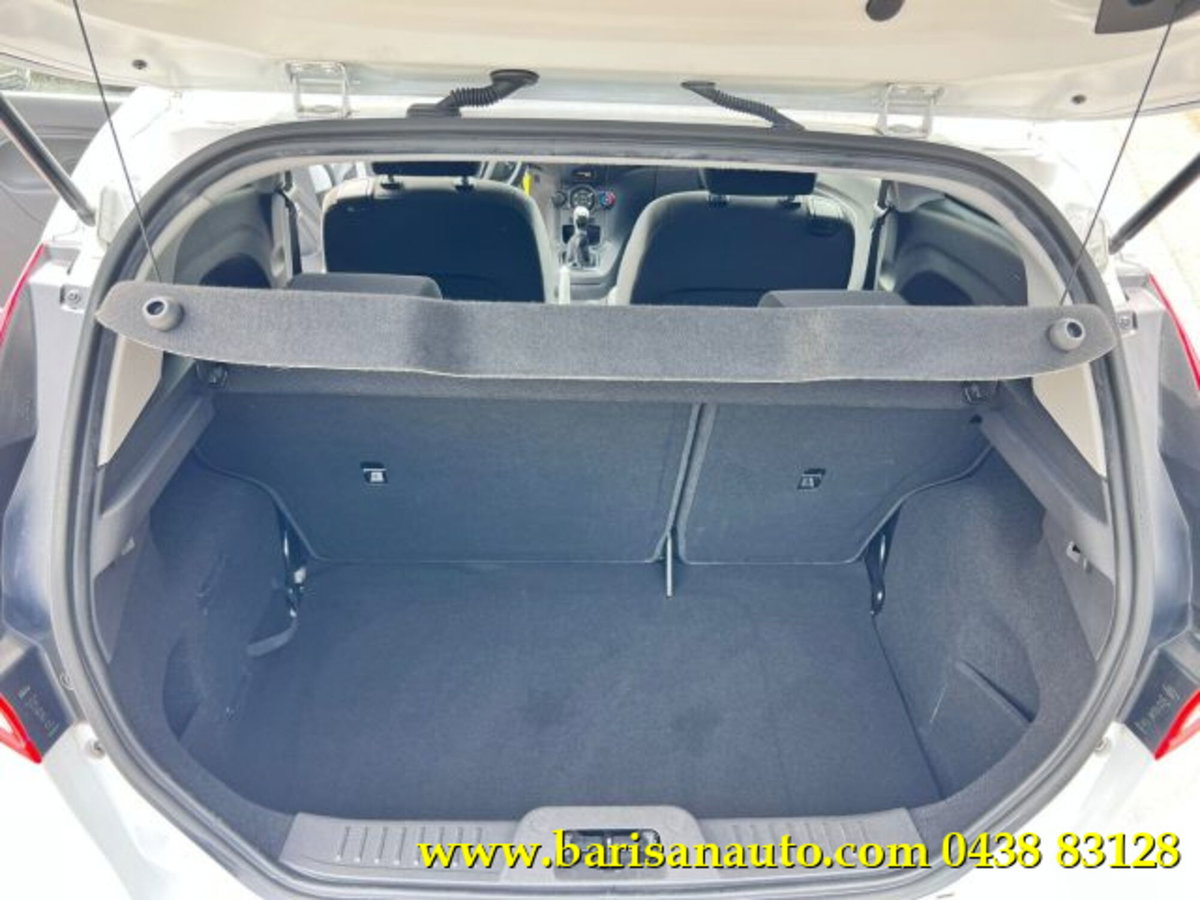 Ford Fiesta Plus 1.2 60CV 3 porte (8)