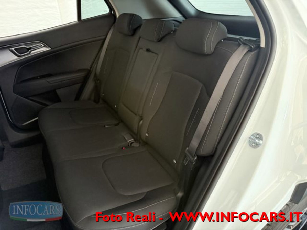 Kia Sportage 1.6 crdi mhev Business dct (7)