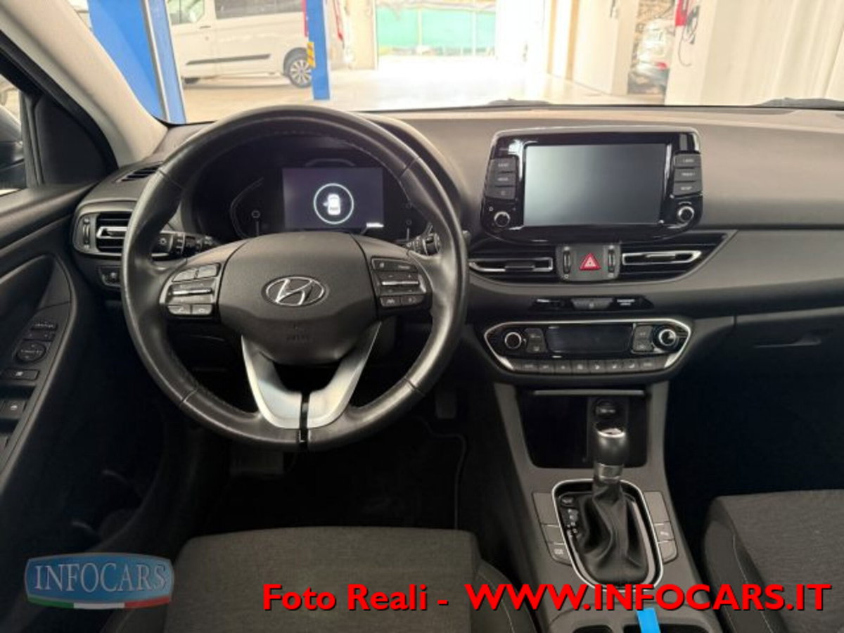 Hyundai i30 Station Wagon 1.6 CRDi 136 CV 48V DCT Prime (11)