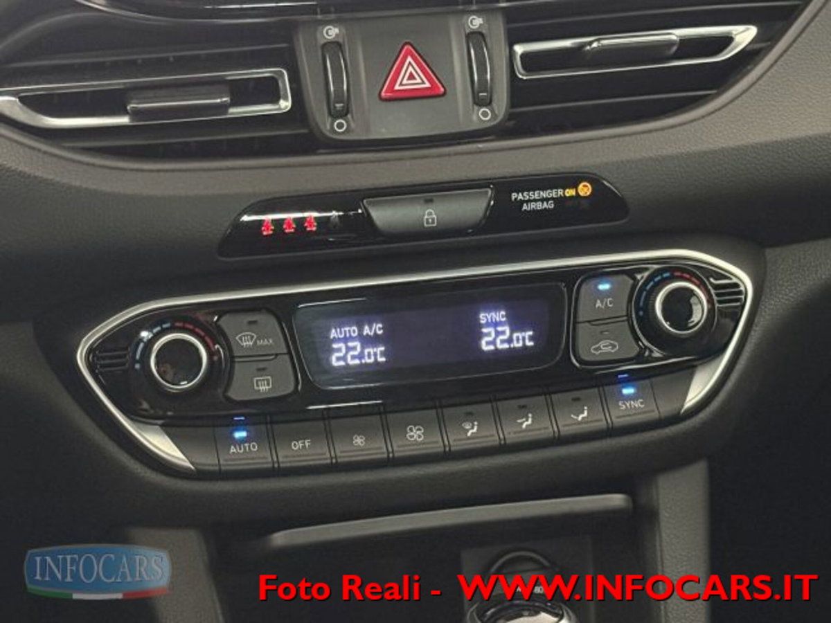 Hyundai i30 Station Wagon 1.6 CRDi 136 CV 48V DCT Prime (17)
