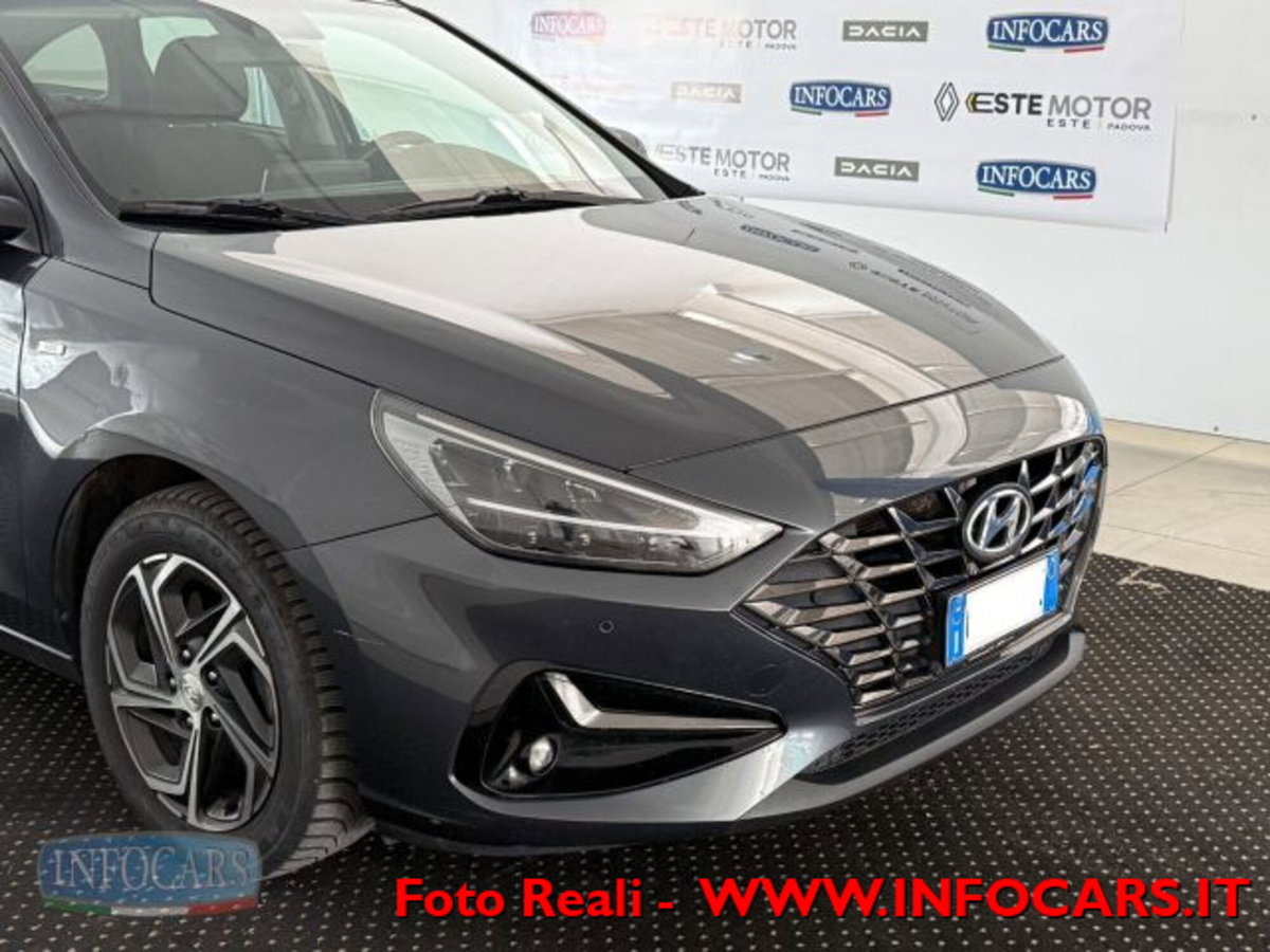 Hyundai i30 Station Wagon 1.6 CRDi 136 CV 48V DCT Prime (19)