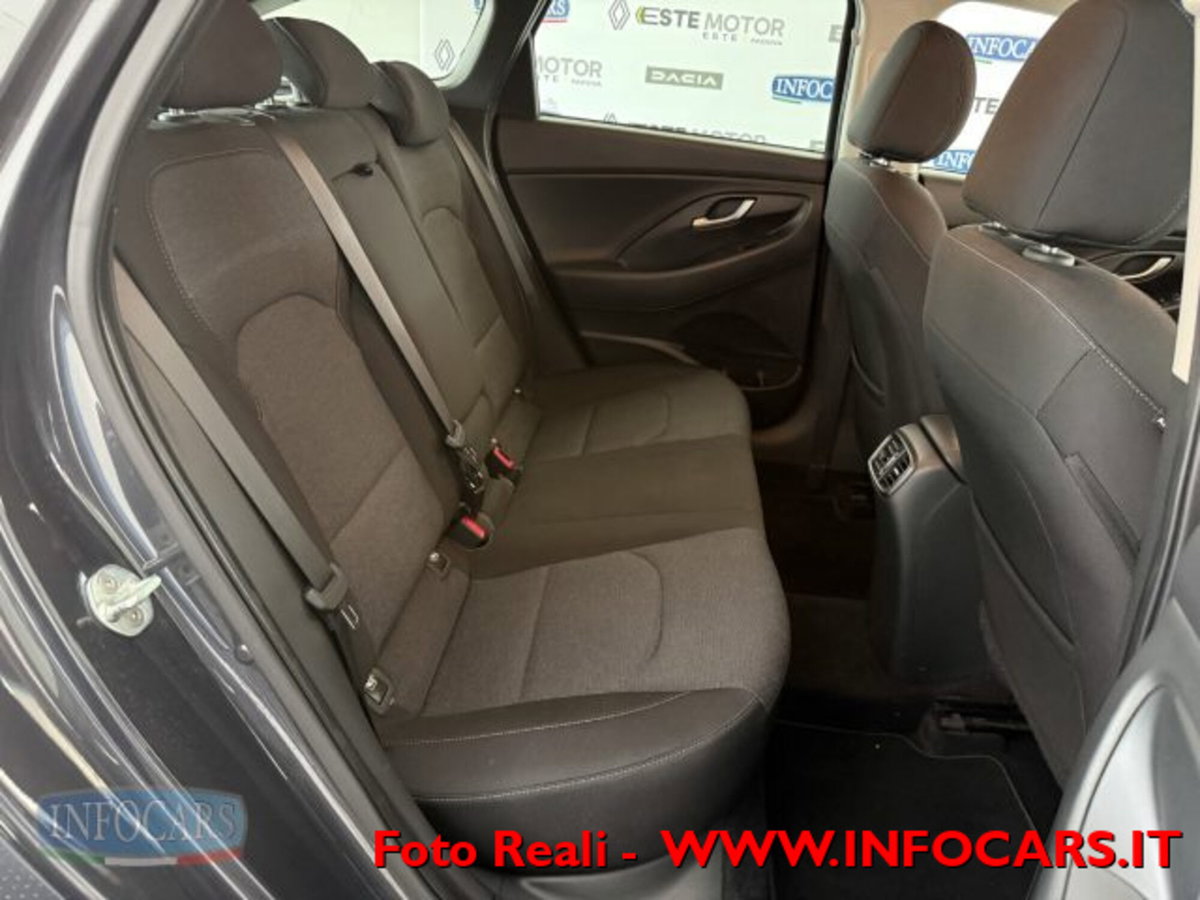 Hyundai i30 Station Wagon 1.6 CRDi 136 CV 48V DCT Prime (8)