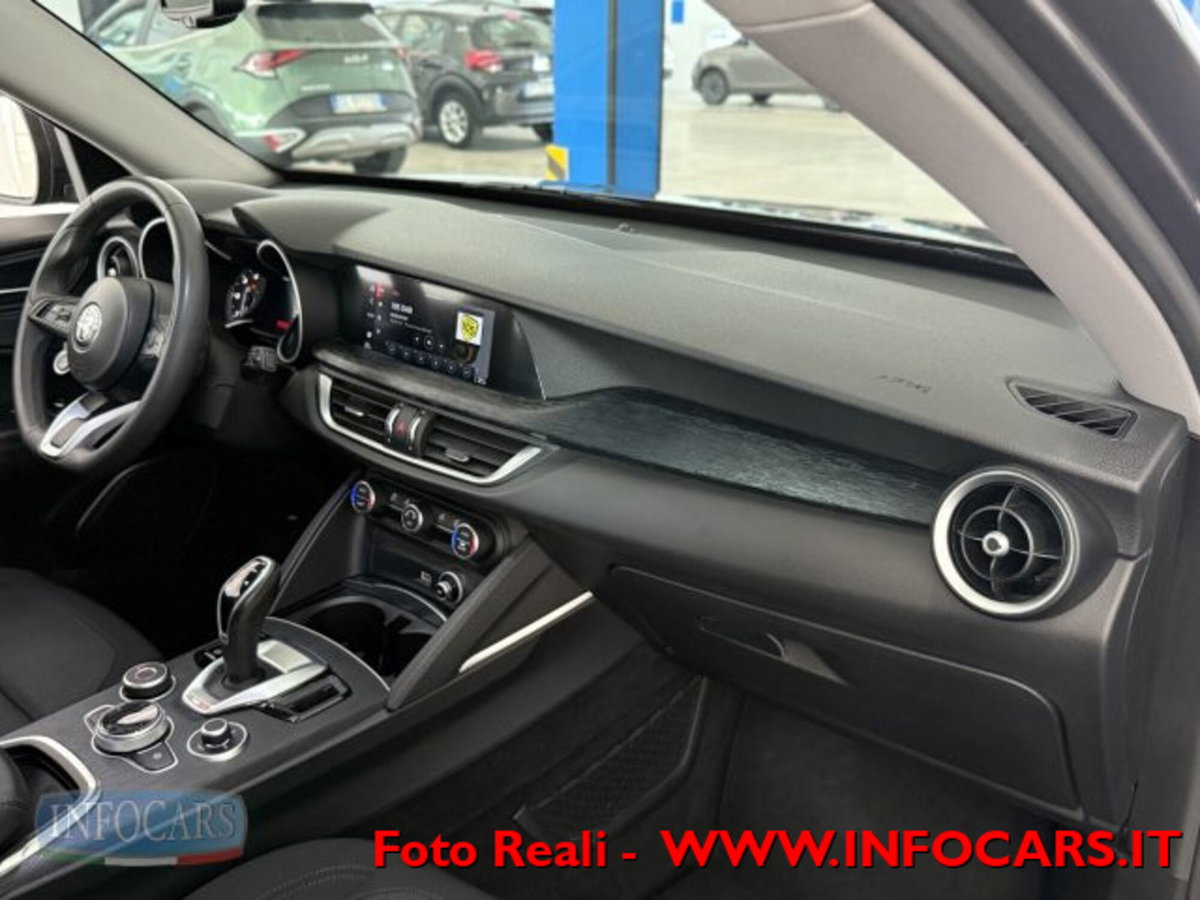 Alfa Romeo Stelvio Stelvio 2.2 Turbodiesel 190 CV AT8 Q4 Super Business (12)