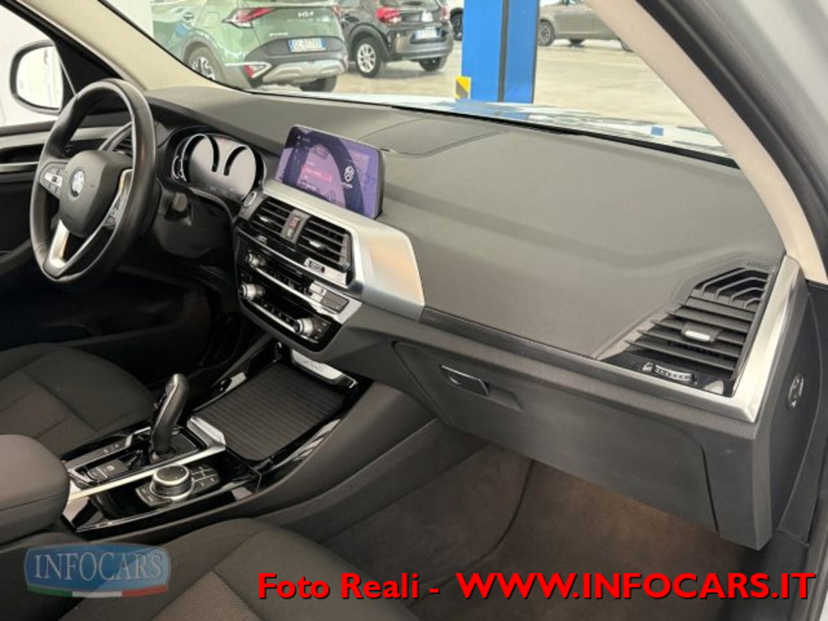 BMW X3 xDrive20d Business Advantage (12)
