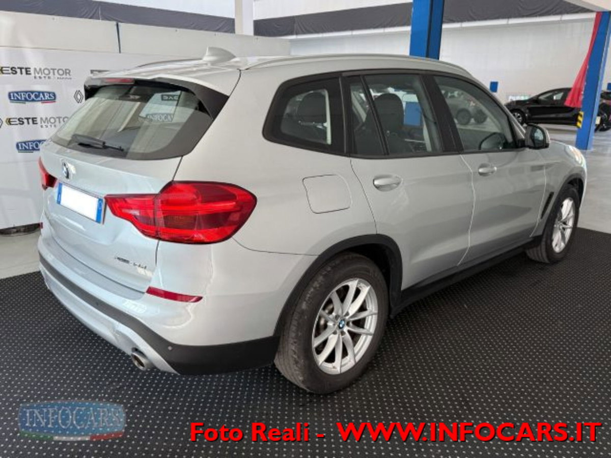 BMW X3 xDrive20d Business Advantage (4)