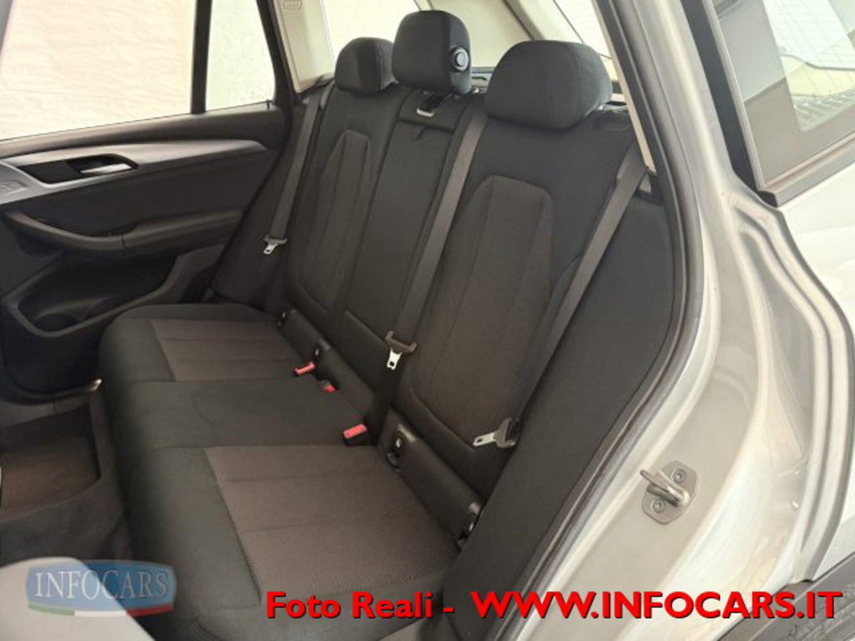 BMW X3 xDrive20d Business Advantage (7)