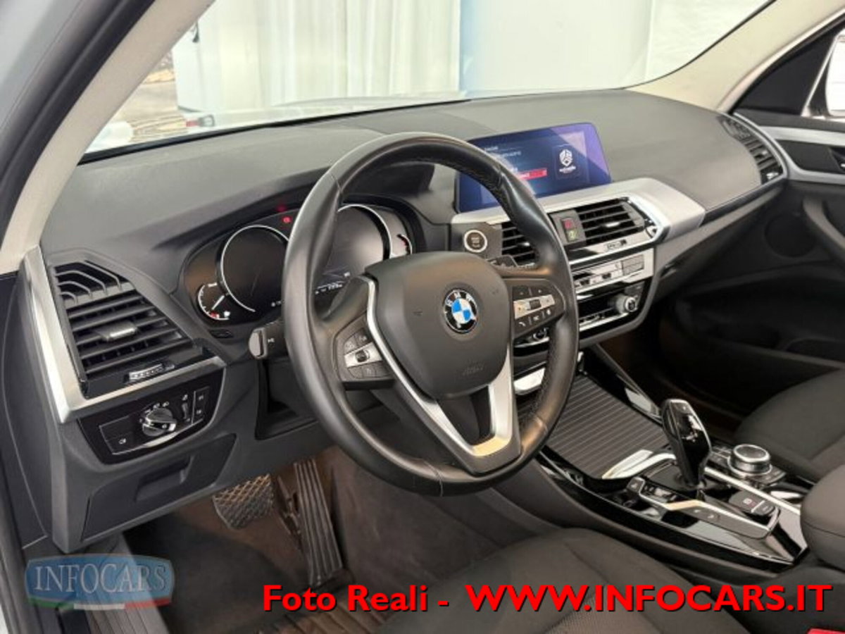 BMW X3 xDrive20d Business Advantage (9)