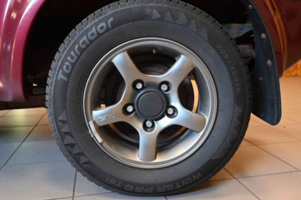 Suzuki Jimny 1.3 4WD Evolution (12)