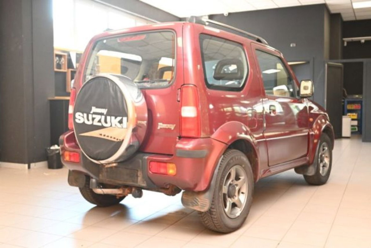 Suzuki Jimny 1.3 4WD Evolution (3)