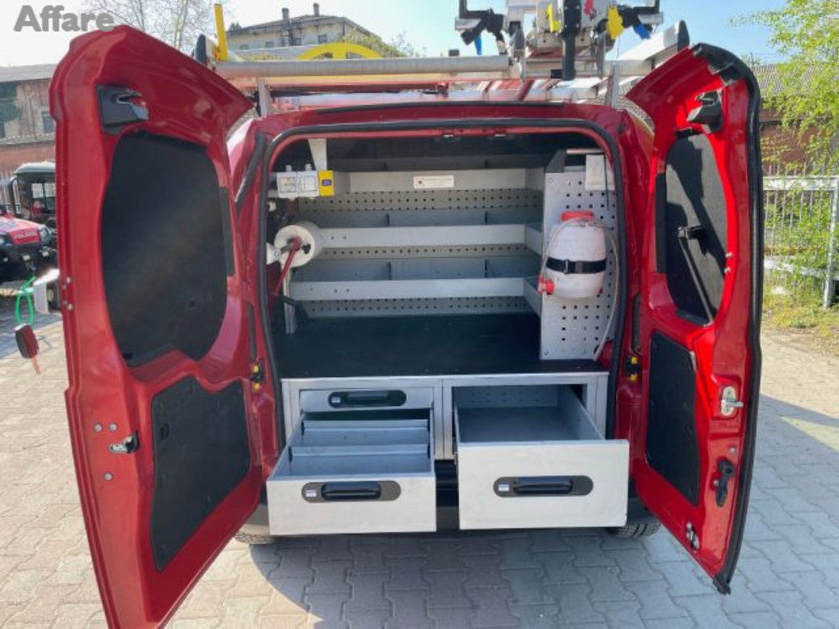 Fiat Fiorino combi N1 1.3 mjt 95cv Adventure (12)