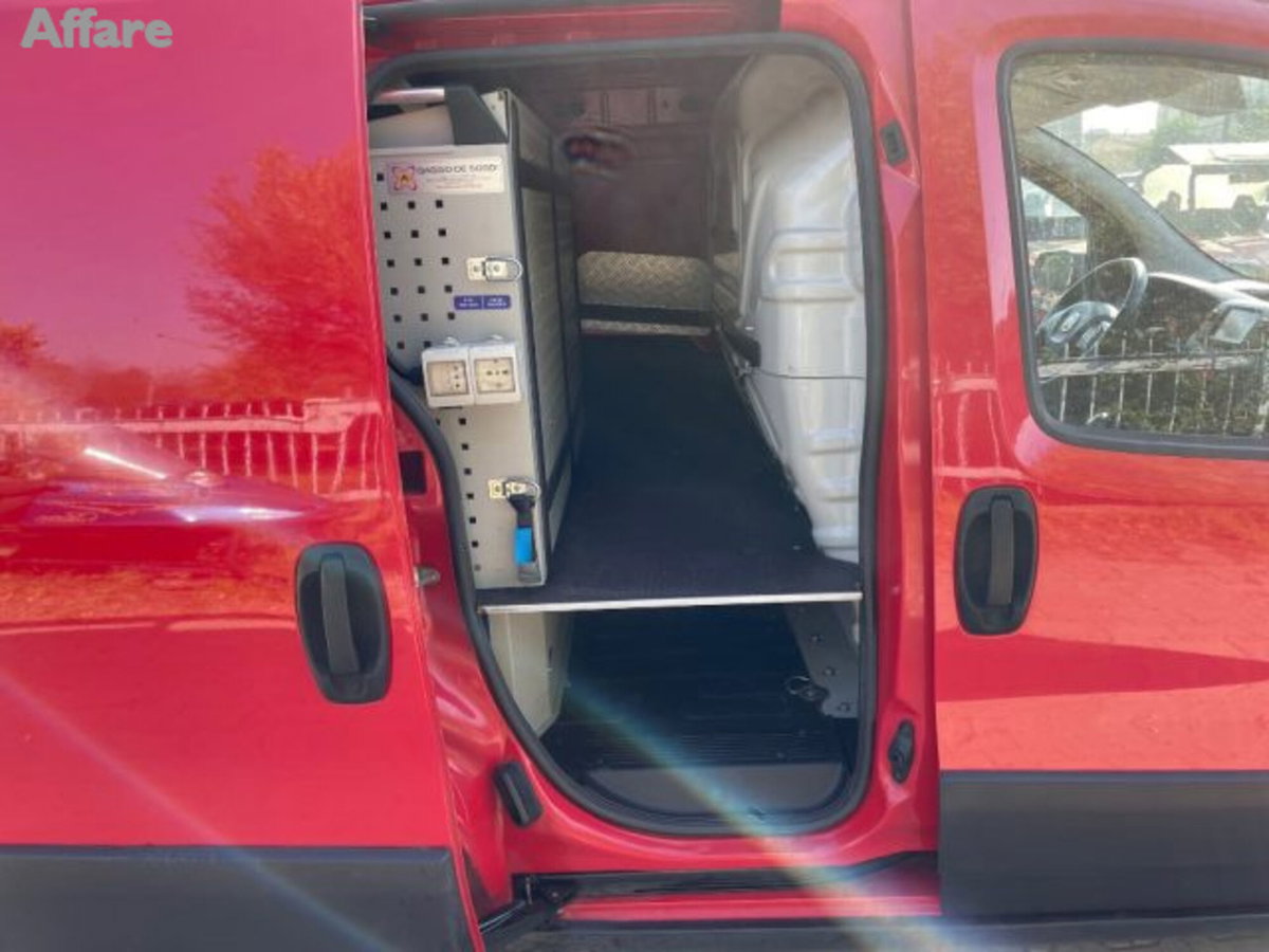Fiat Fiorino combi N1 1.3 mjt 95cv Adventure (13)