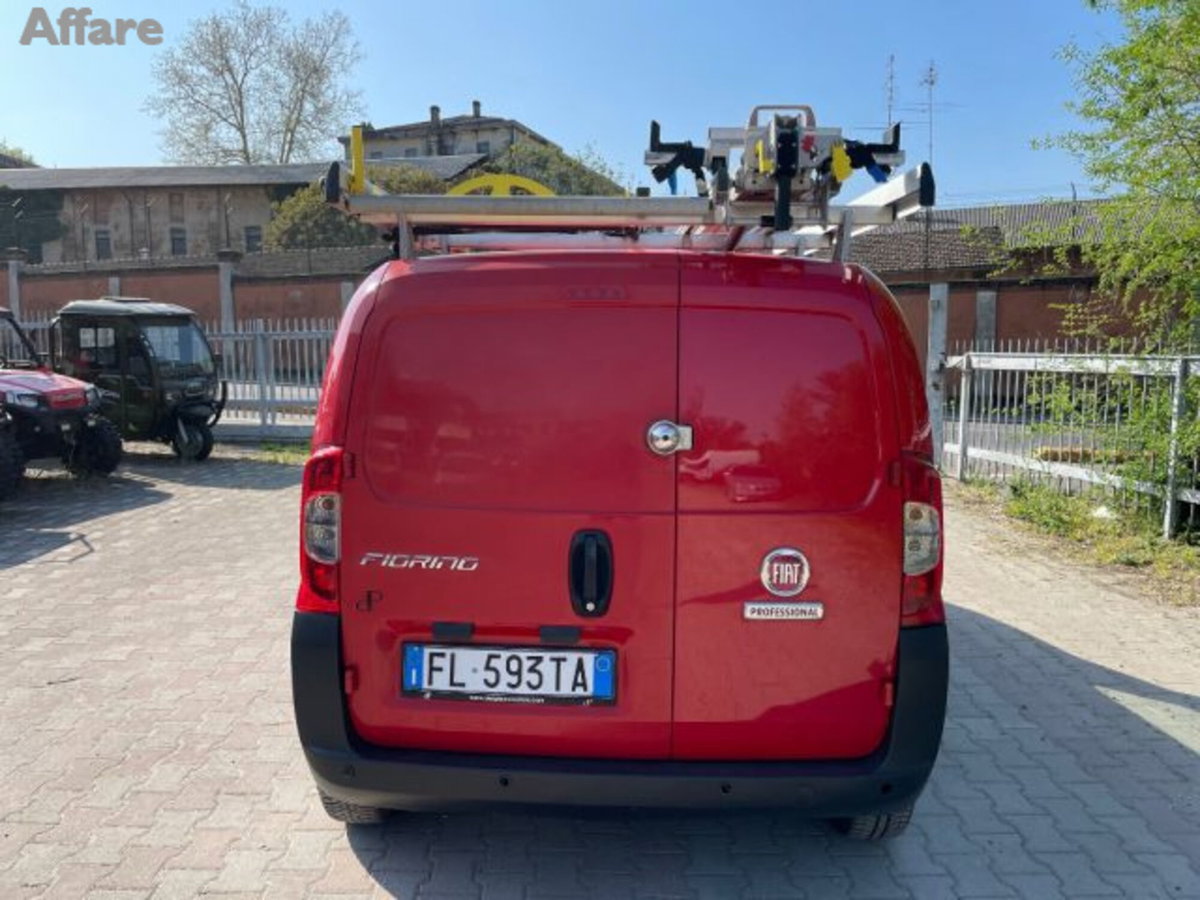 Fiat Fiorino combi N1 1.3 mjt 95cv Adventure (4)