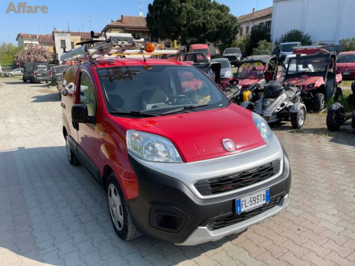 Fiat Fiorino combi N1 1.3 mjt 95cv Adventure (7)