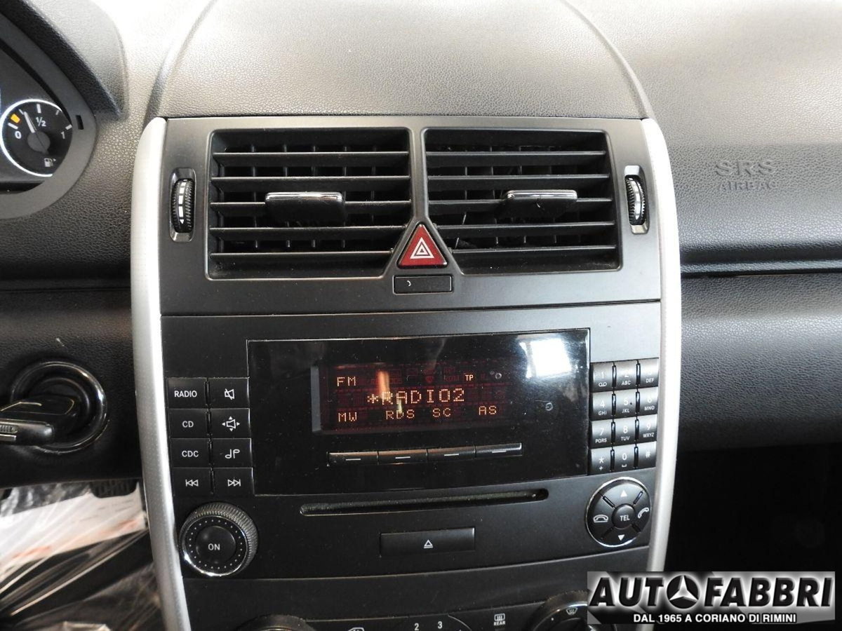 Mercedes-Benz Classe A 180 CDI Avantgarde (19)