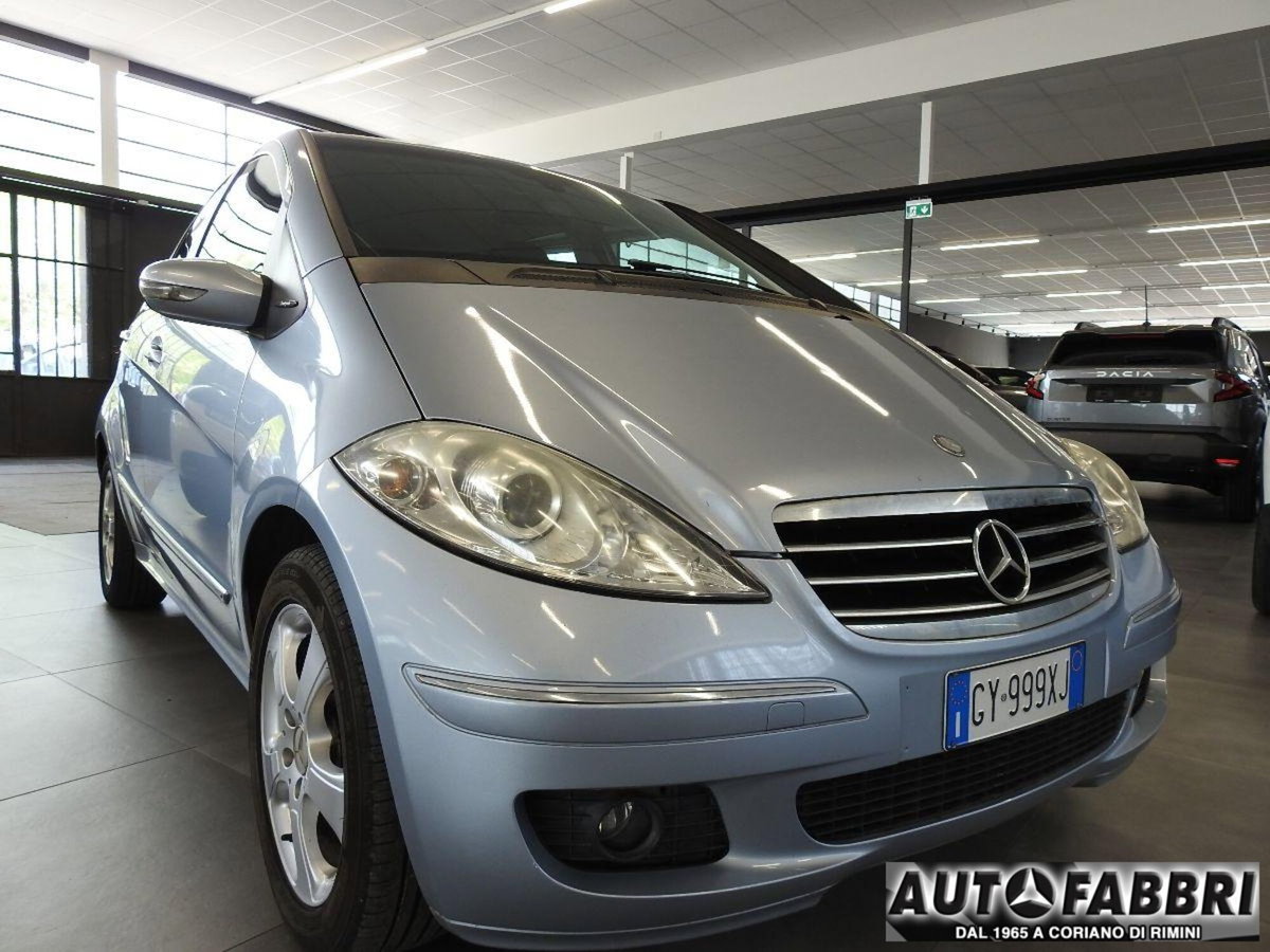 Mercedes-Benz Classe A 180 CDI Avantgarde (2)