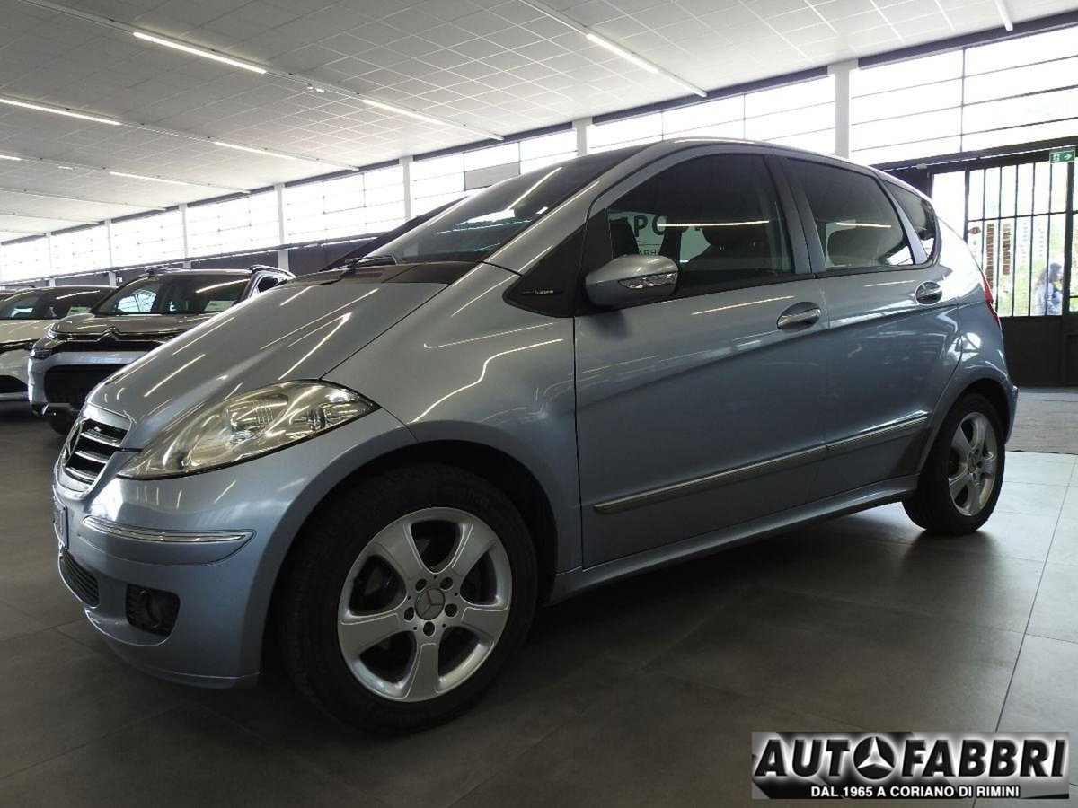 Mercedes-Benz Classe A 180 CDI Avantgarde (4)