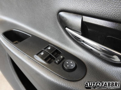 Lancia Ypsilon 1.2 69 CV 5 porte Gold (17)