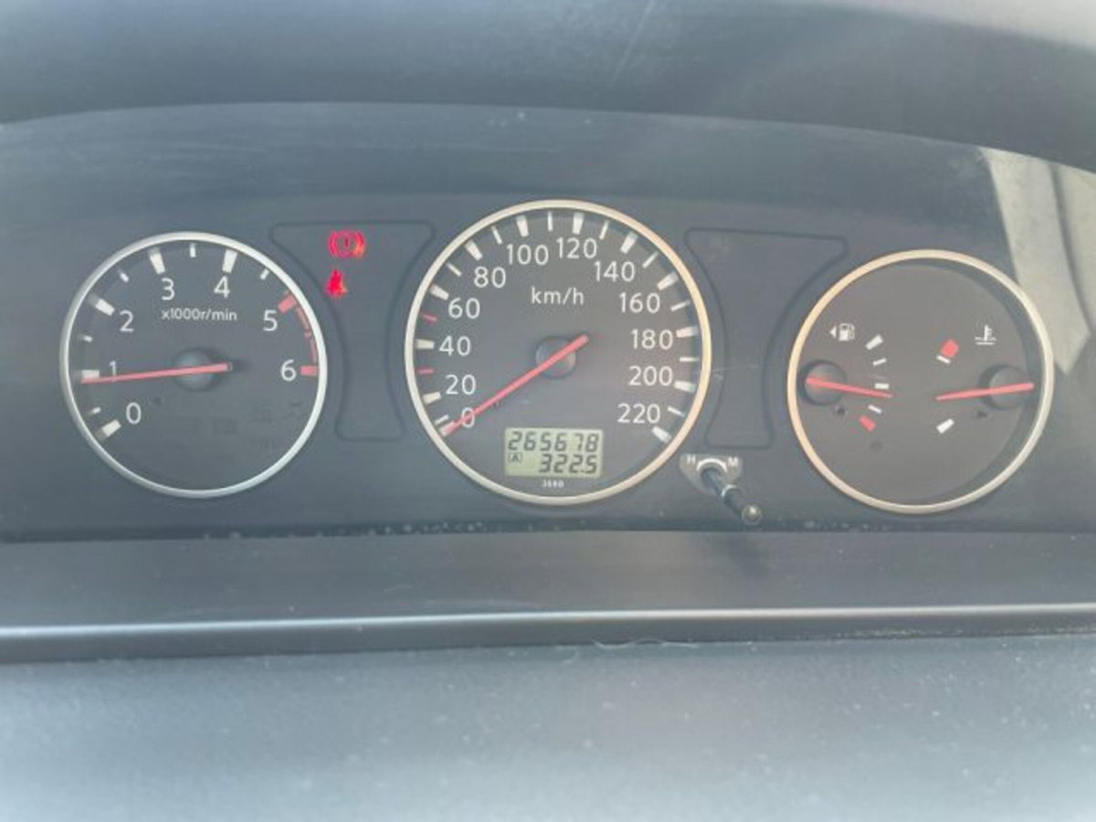Nissan X-Trail 2.2 dCi Elegance (16)