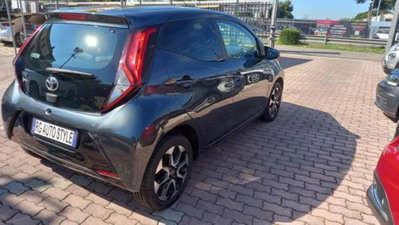 Toyota Aygo 1.0 VVT-i 72 CV 5 porte x-play (7)