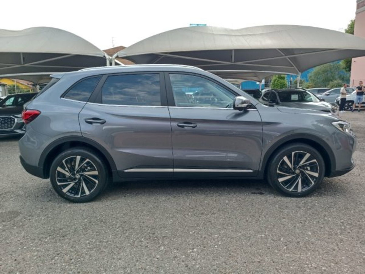 Mg ZS ZS 1.5 Luxury (8)