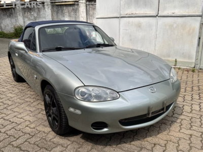 Mazda MX-5 1.6i 16V cat (3)