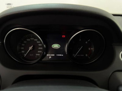 Land Rover Discovery Sport 2.0 TD4 150 CV HSE Luxury (9)