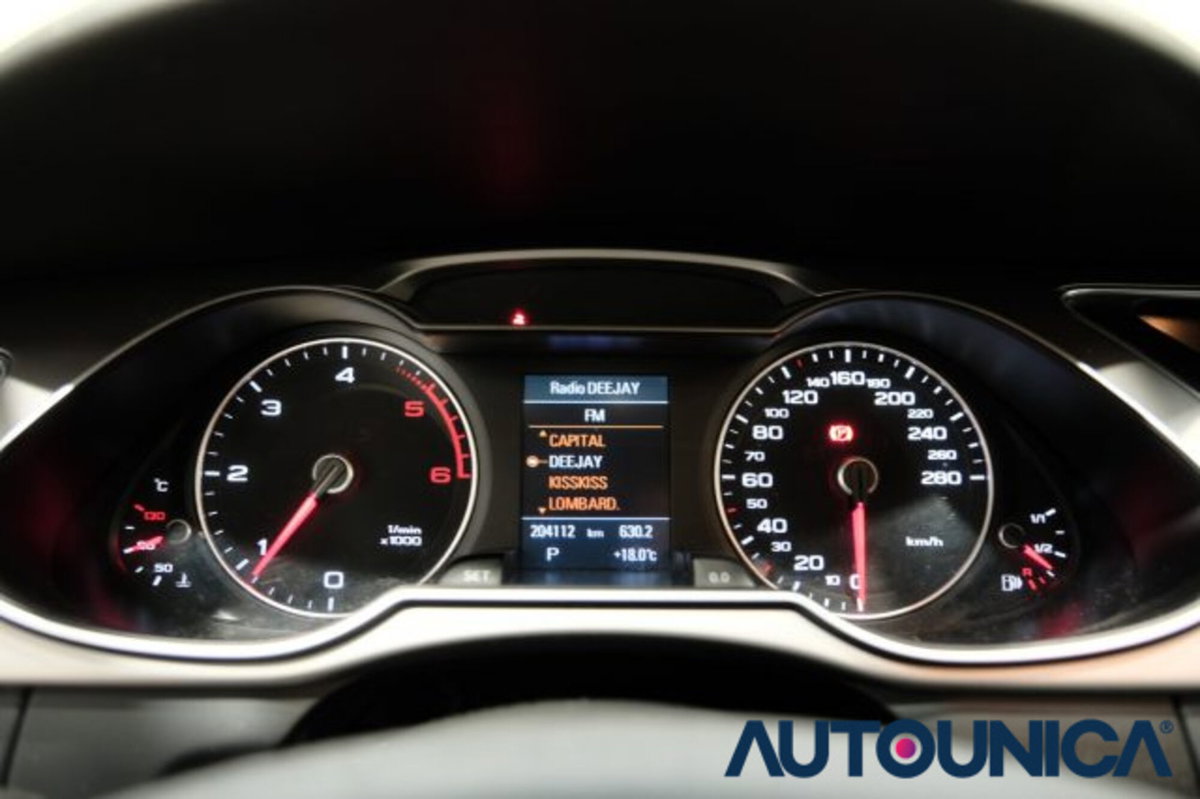 Audi A4 Avant 2.0 TDI 143CV F.AP. (8)