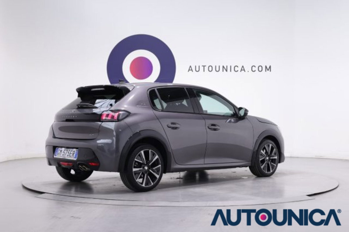 Peugeot 208 PureTech 130 Stop&Start EAT8 5 porte GT (15)