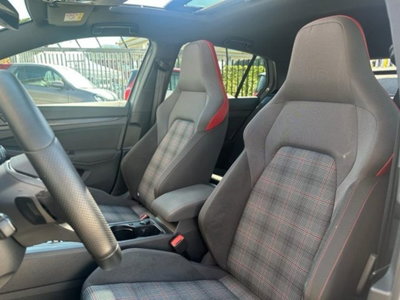 Volkswagen Golf 2.0 tsi GTI MT Ultimate 245cv (11)