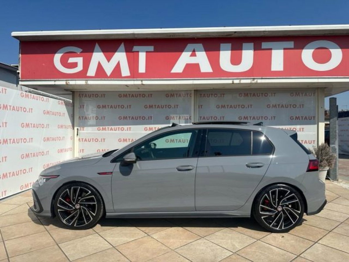 Volkswagen Golf 2.0 tsi GTI MT Ultimate 245cv (2)