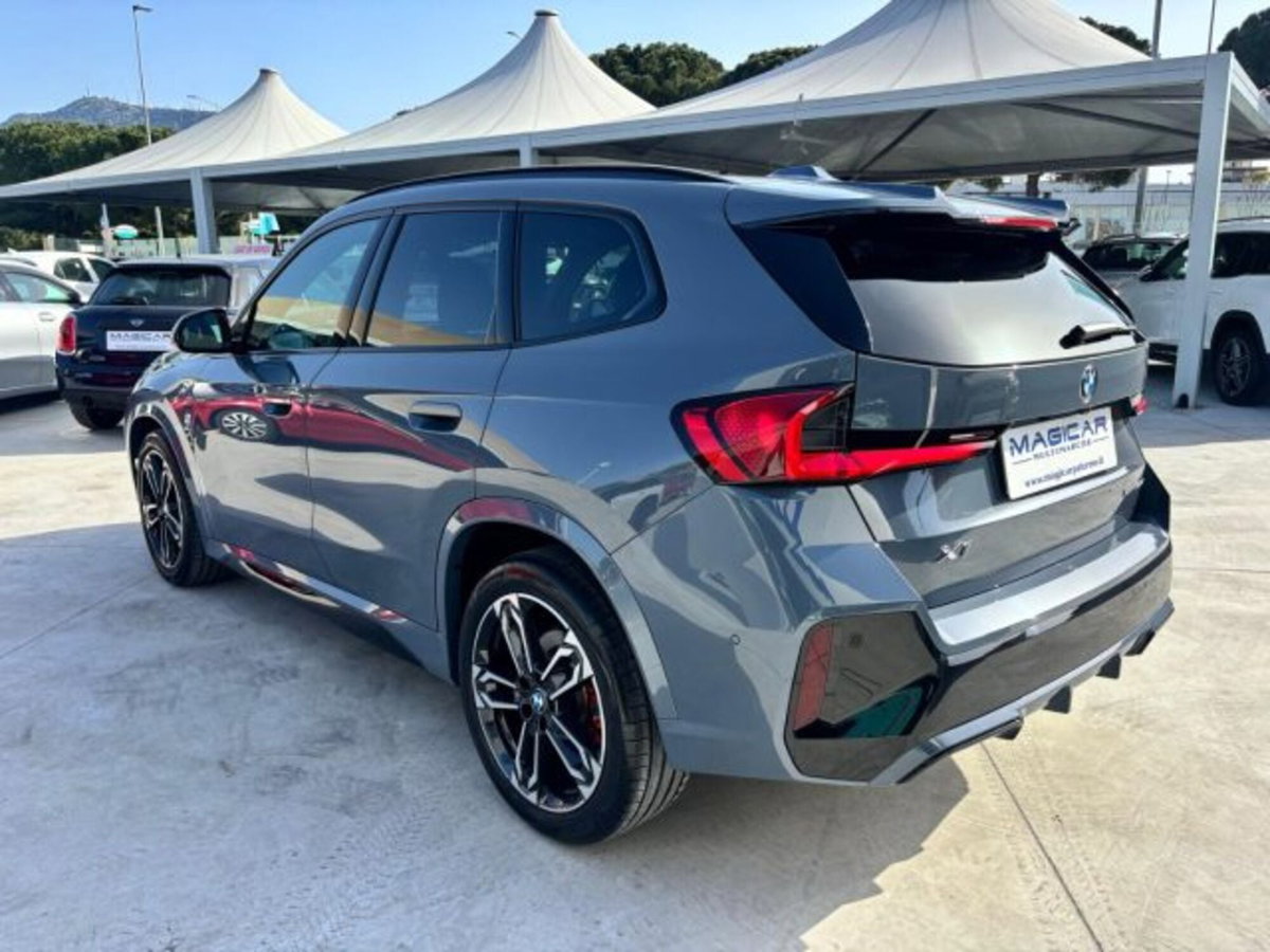 BMW X1 sDrive 18d Msport (5)
