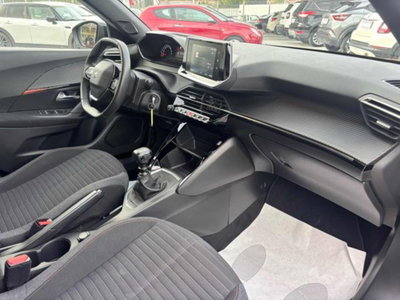 Peugeot 2008 PureTech 130 S&S Active Pack (9)