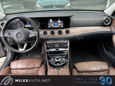 Mercedes-Benz Classe E 350 BlueTEC 4Matic Automatic Premium (13)