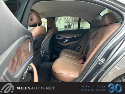 Mercedes-Benz Classe E 350 BlueTEC 4Matic Automatic Premium (5)