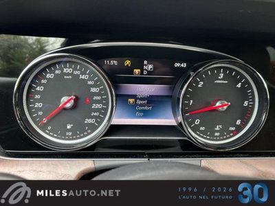 Mercedes-Benz Classe E 350 BlueTEC 4Matic Automatic Premium (6)
