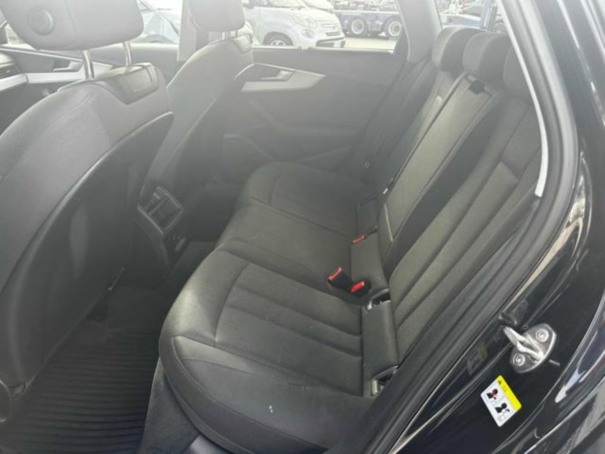 Audi A4 Avant 35 TFSI S tronic Business Advanced (10)