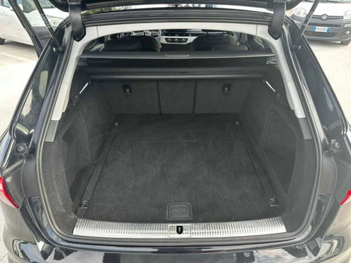Audi A4 Avant 35 TFSI S tronic Business Advanced (12)