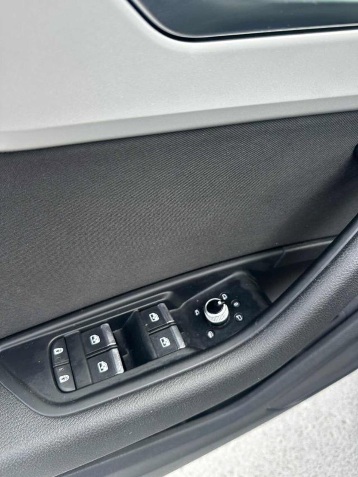 Audi A4 Avant 35 TFSI S tronic Business Advanced (13)