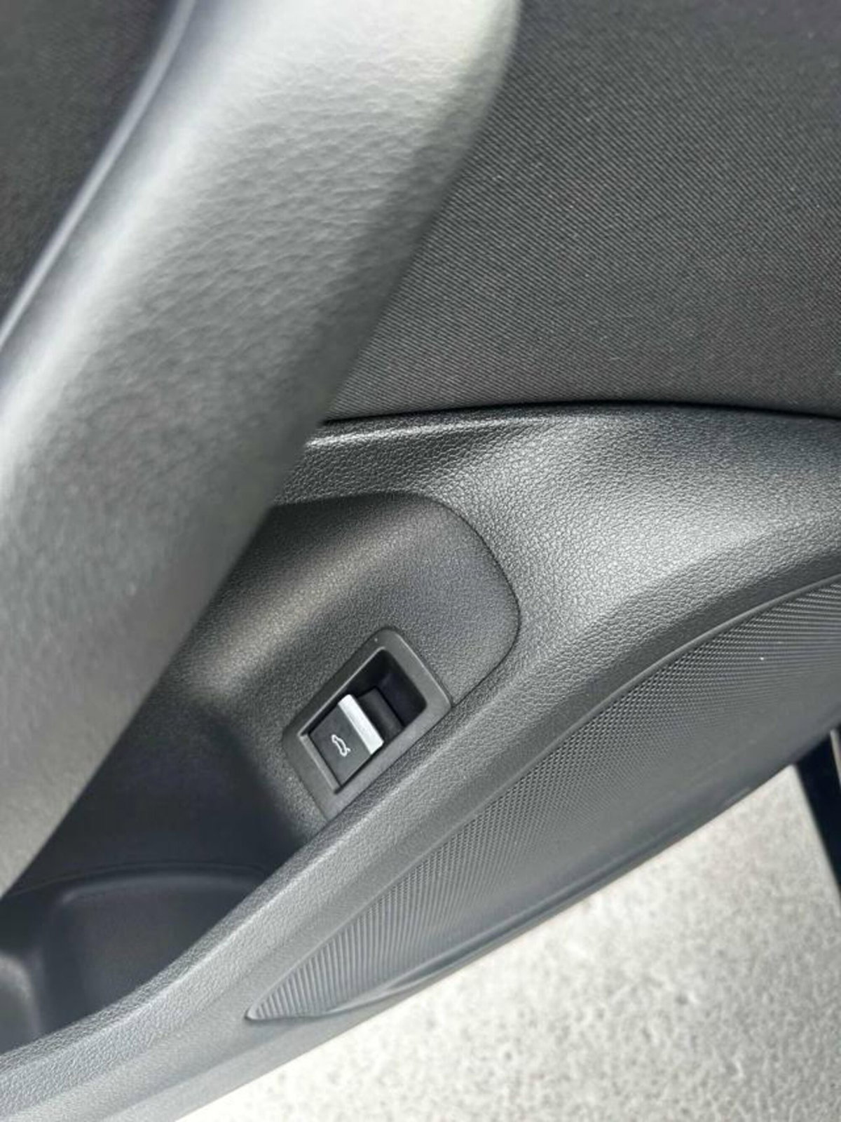 Audi A4 Avant 35 TFSI S tronic Business Advanced (14)