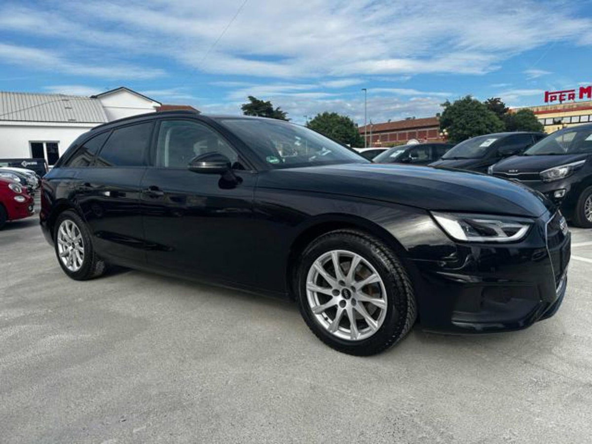 Audi A4 Avant 35 TFSI S tronic Business Advanced (3)