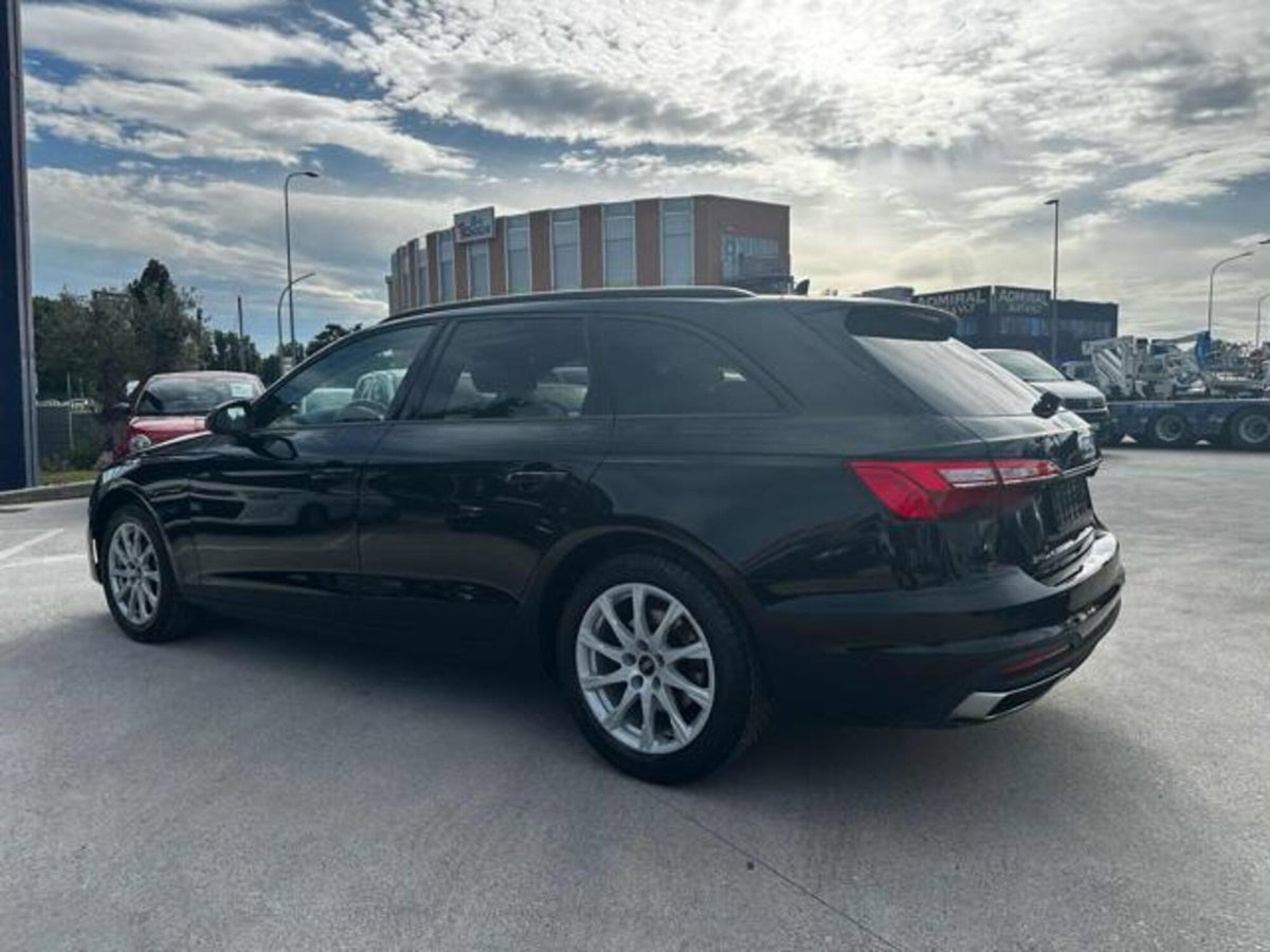 Audi A4 Avant 35 TFSI S tronic Business Advanced (6)