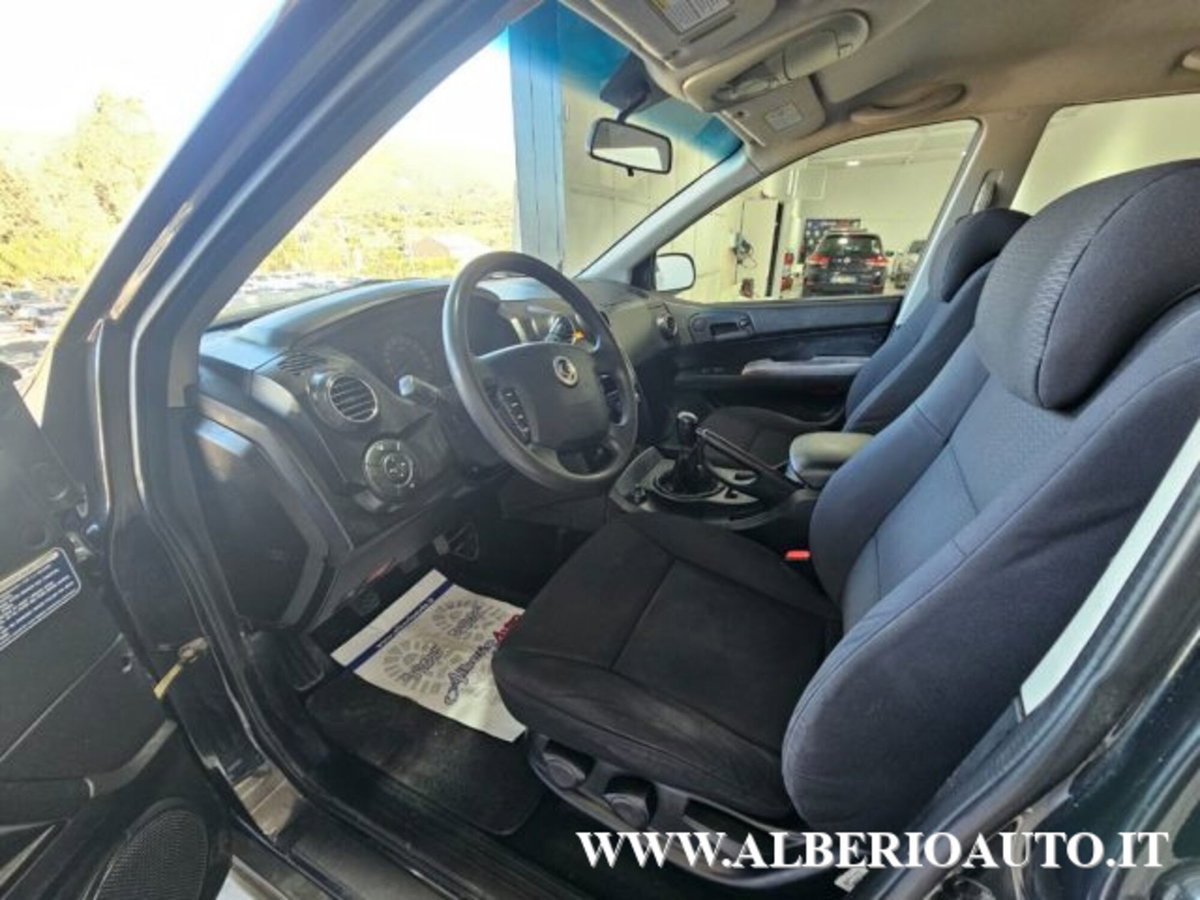 Ssangyong Actyon Sports 2.0 XDi 4WD Comf. Pick-up (13)