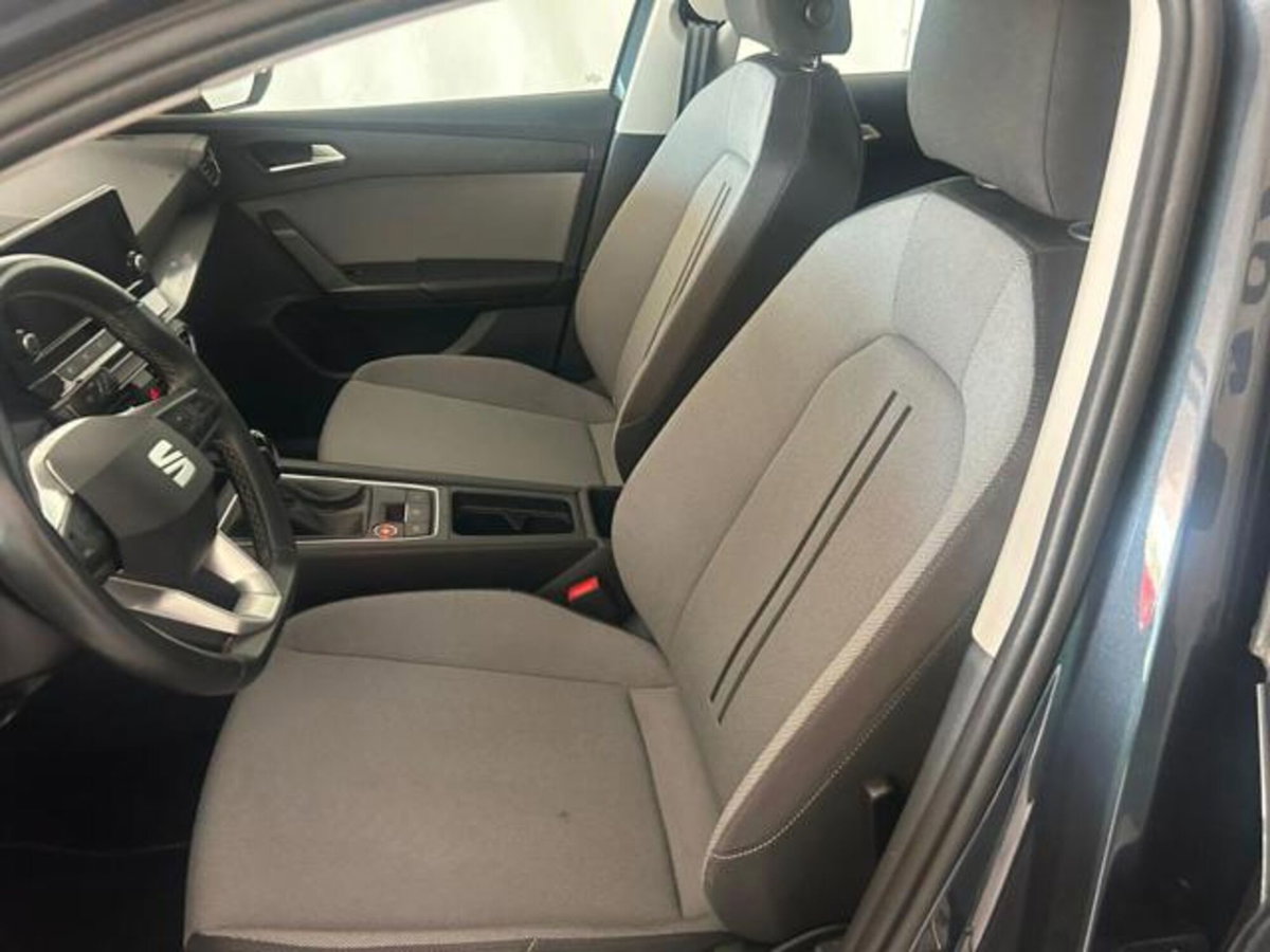 SEAT Leon ST Sportstourer 2.0 tdi Style 116cv (5)